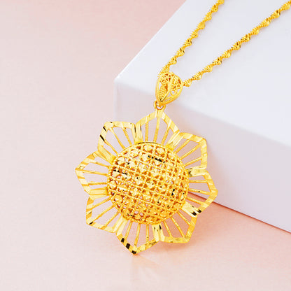 Gold Sunflower Pendant Necklace for Women Retro Ethnic Jewelry
