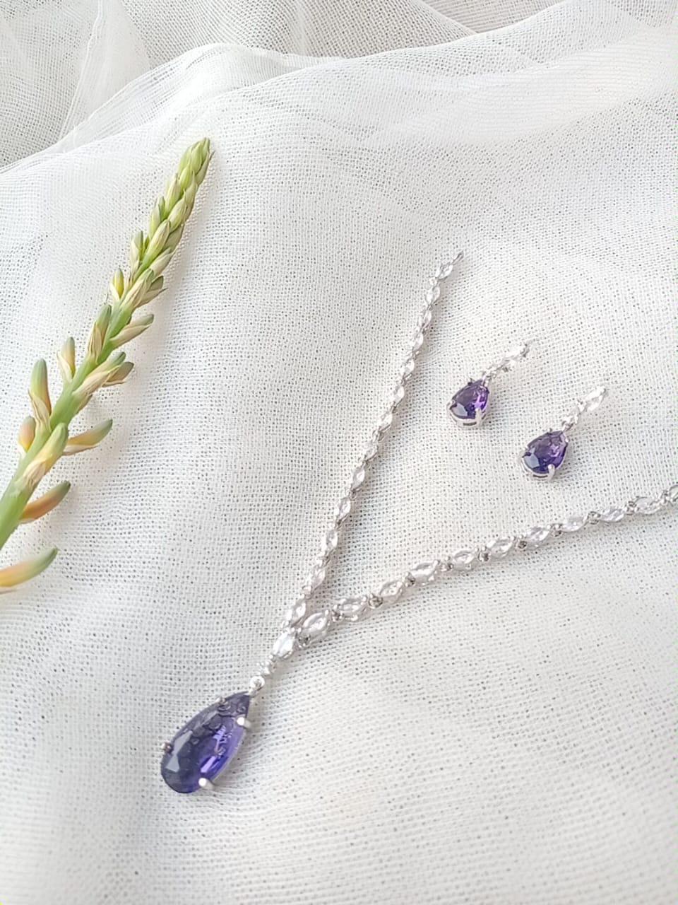 Modern Silver Plated Zircon Pendant Set for Women