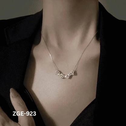 Magnetic Heart Clover Necklace Golden Silver 4 Leaf