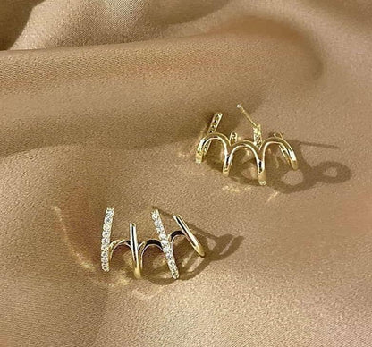 Golden W-Earrings for Women, Lightweight & Durable