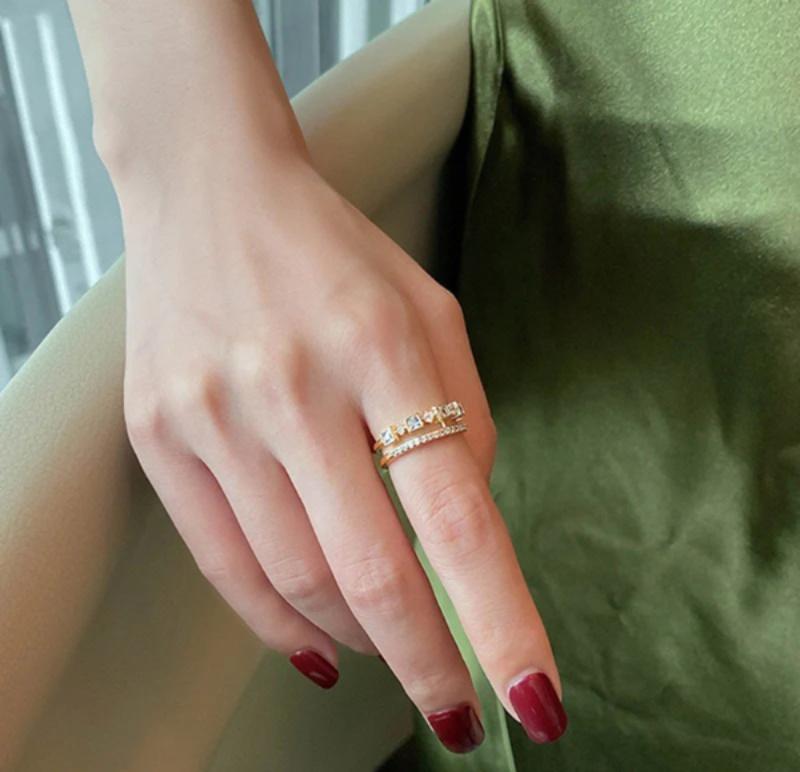 Gold Plated Adjustable Stone Ring for Women Daily Wear Fashion