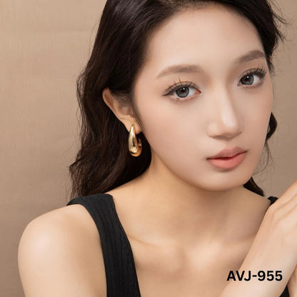Golden Curved Earrings for Women, Premium Alloy, Lightweight, New Arrival, Best Price in Pakistan