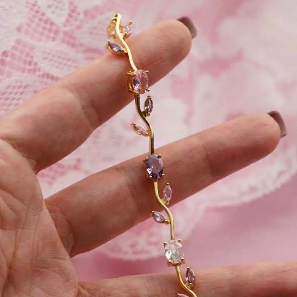 Tulip Bracelet – Premium Quality Stainless Steel Elegant Bracelet for Women ~ Without Box | Golden Base