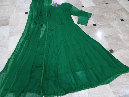 3 Pcs Women's Stitched Plain Maxi Suit