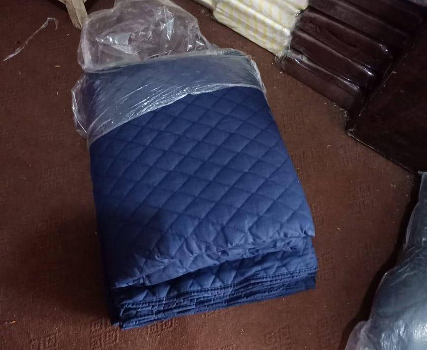 Premium Quality Quilted Sofa Cover Blue 6 Seater