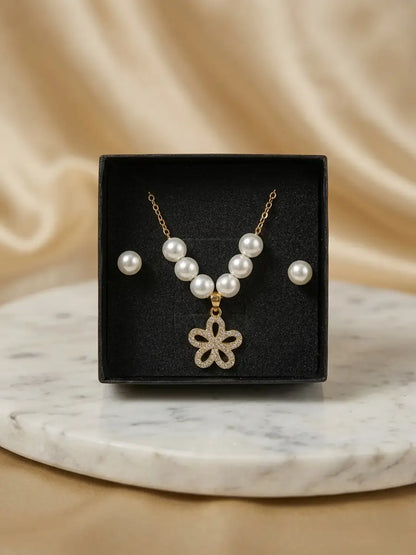 Modern Design Gold Plated Crystal Pendant Set