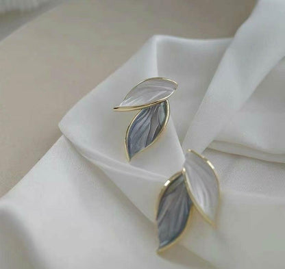 Leaf Earrings Gold Tone Marbled Finish Lightweight Daily Wear