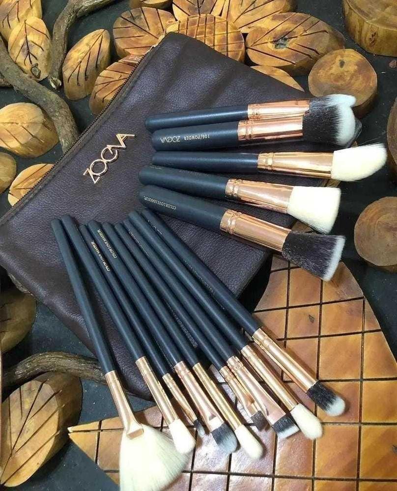 15-Piece Professional Makeup Brush Set Black Synthetic Bristles