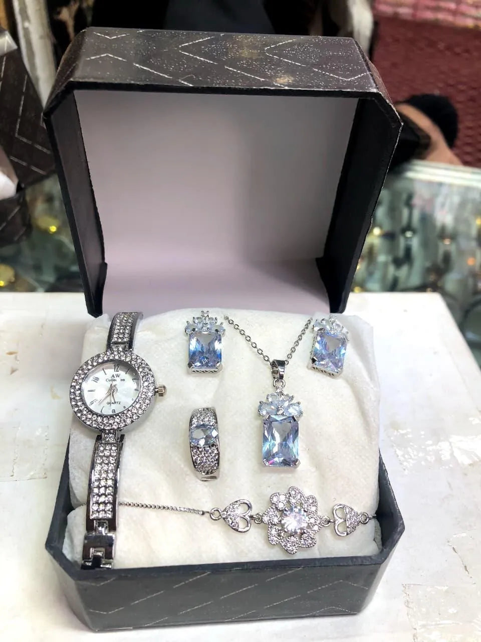 Women's Luxury Gold Plated Jewellery Watch Set with Black Stones
