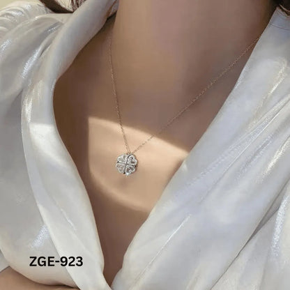 Magnetic Heart Clover Necklace Golden Silver 4 Leaf