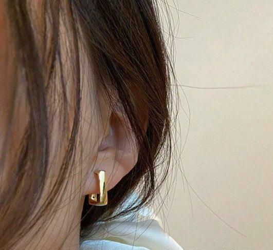 Square Ear Loppers Golden Plated Lightweight Daily Wear