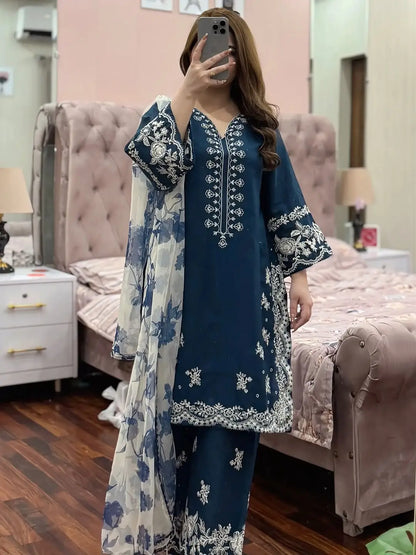 3 Pcs Women's Stitched Cotton Lawn Embroidered Suit