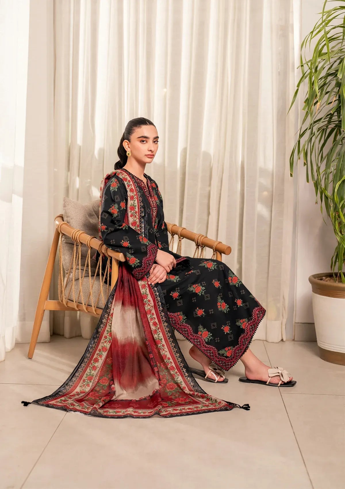 Xenia by baroque lawn