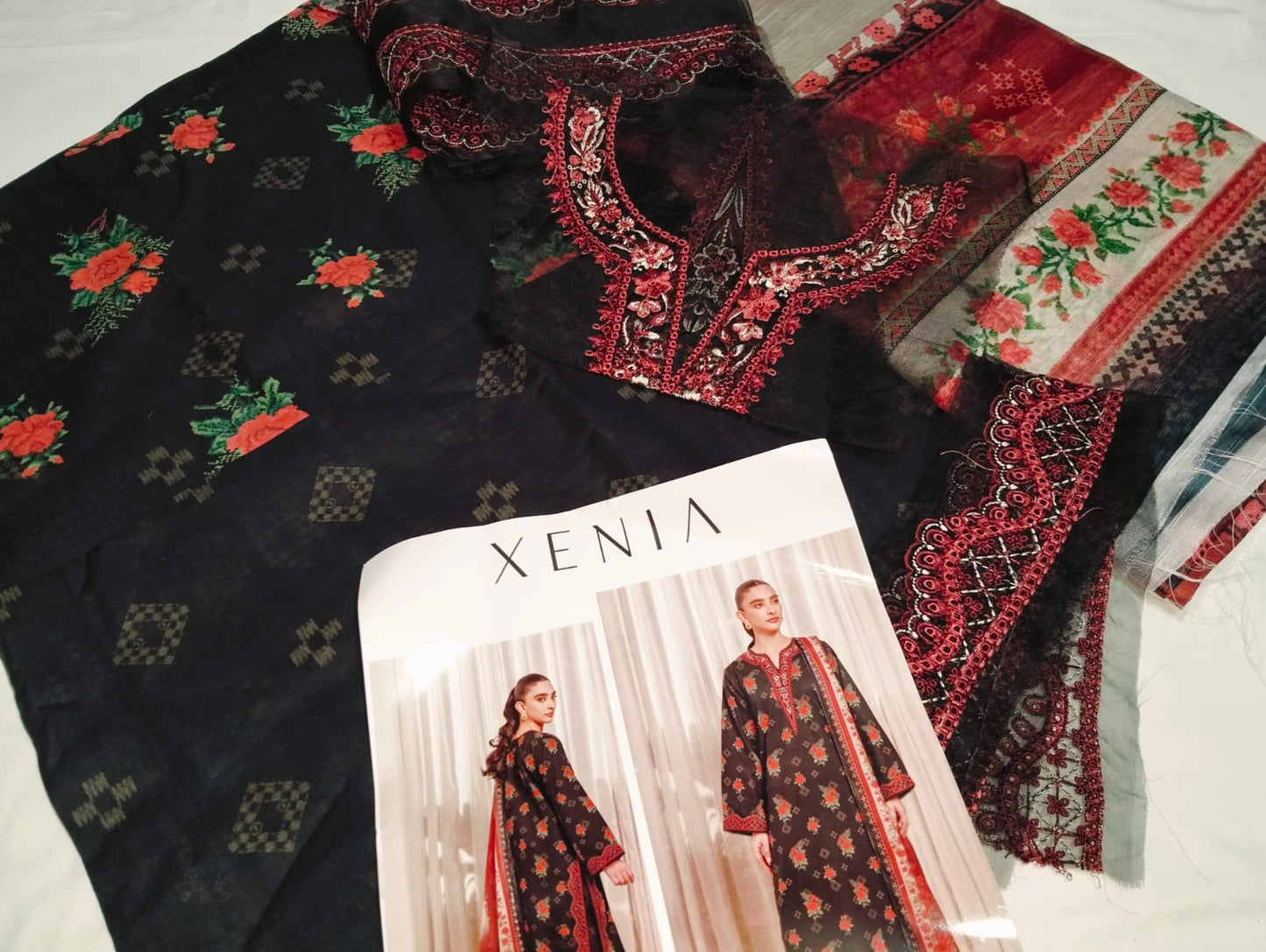 Xenia by baroque lawn
