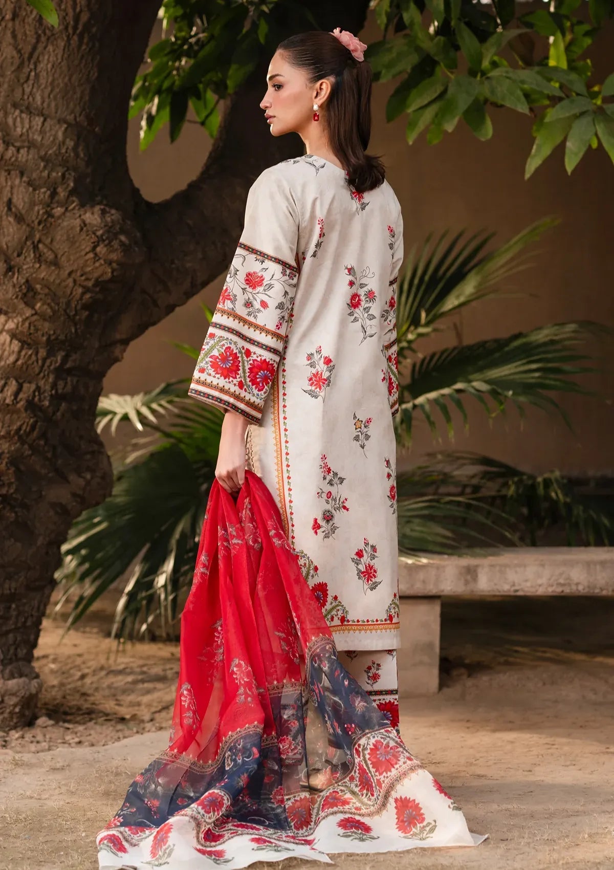 Xenia Crimson Bloom Printed 3 Piece Lawn Dress