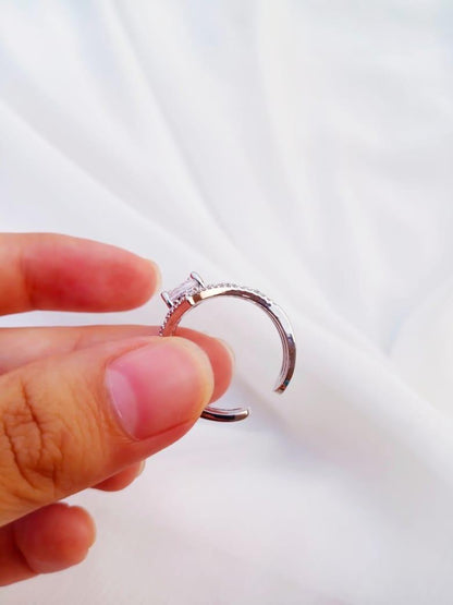 Elegant Silver Plated Crystal Adjustable Ring