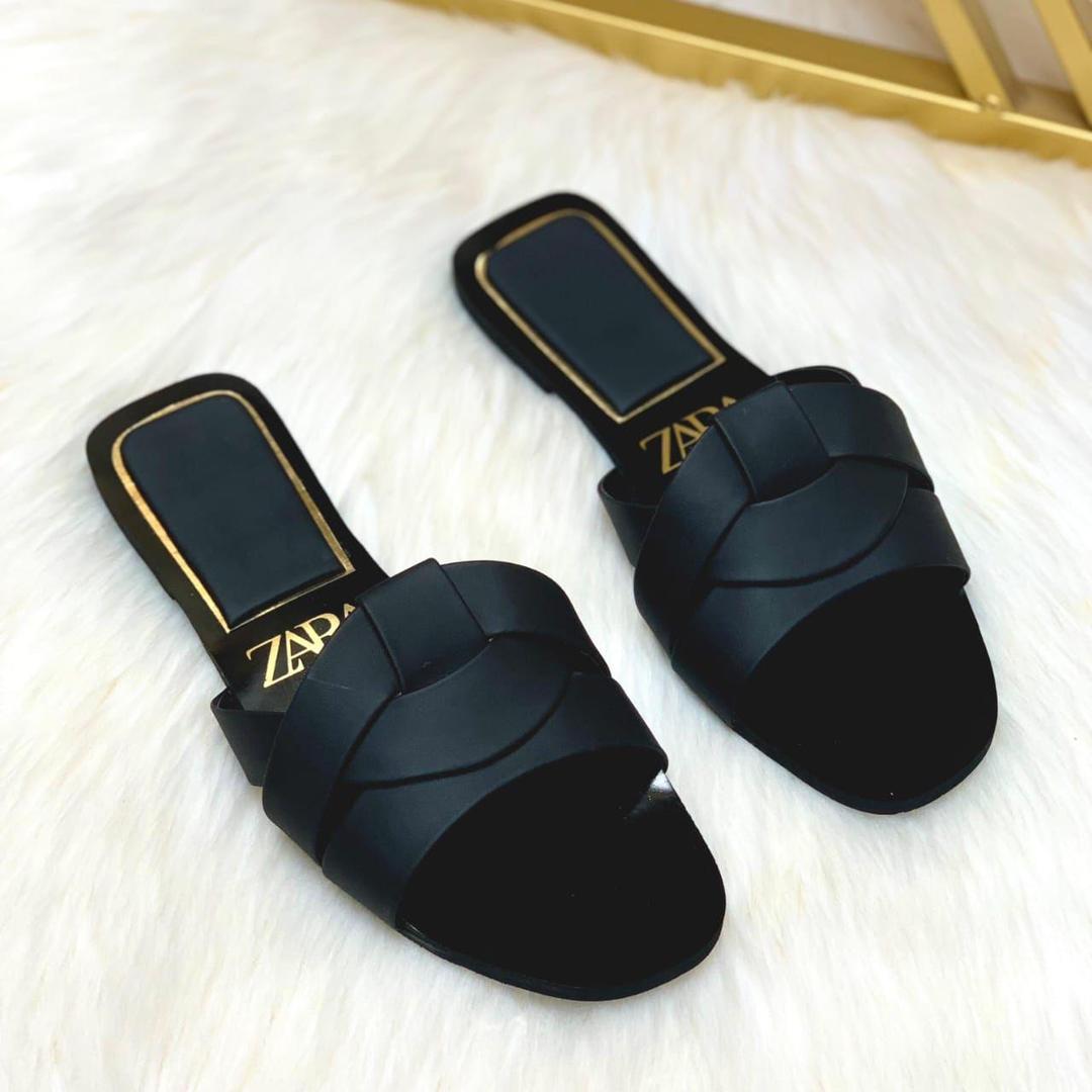 Zara Women Black Crisscross Flat Heel Semi-Formal Flats