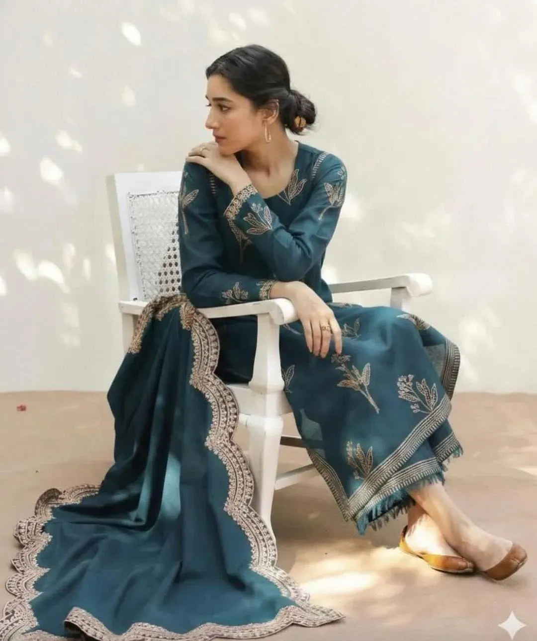 Unstitched Lawn Suit 03Pcs Embroidered Blue