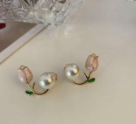 Golden Flower Earrings for Women, Lightweight & Durable