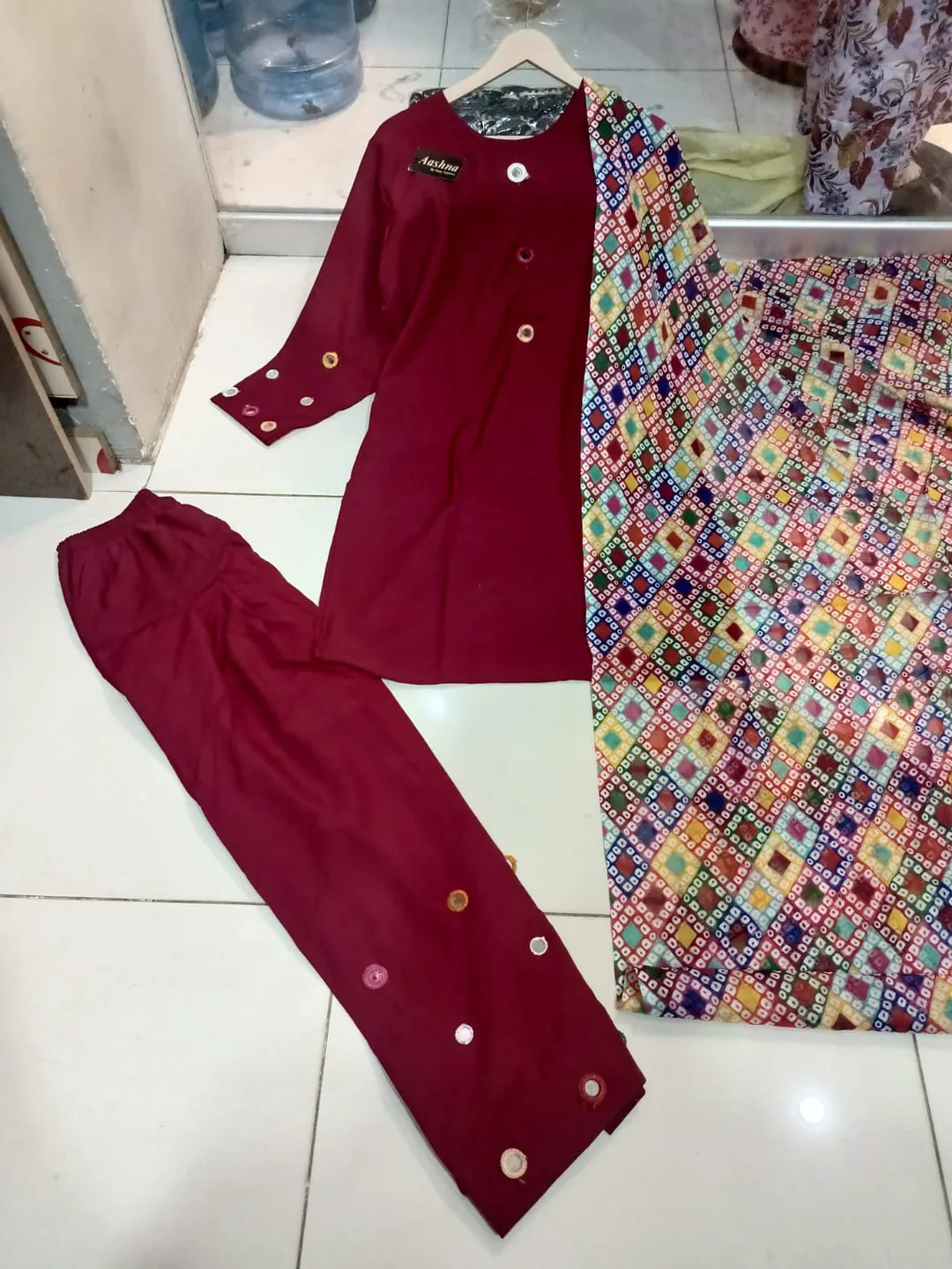 3 Pcs Women's Stitched Dobby Lawn Sheesha Work Suit