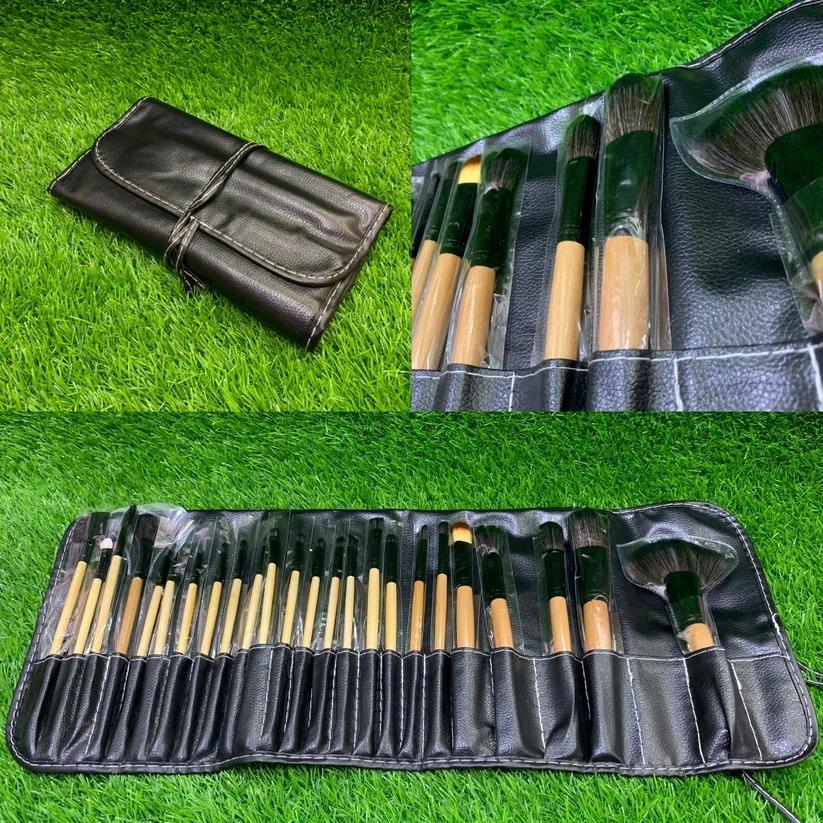 24-Piece Synthetic Makeup Brushes Set Black