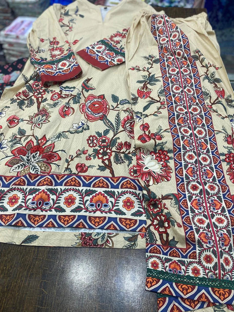 Off White Digital Print Lawn 2Pcs Set for Women