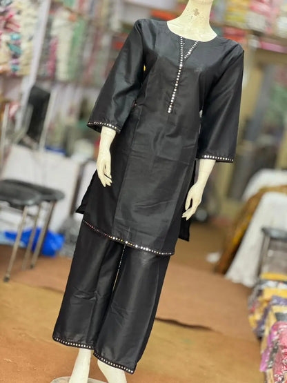 3 Pcs Women's Stitched Lawn Plain Suit with Mirror Lace work