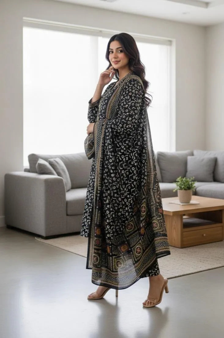 Printed Lawn 3-Piece Women Suit Multicolor