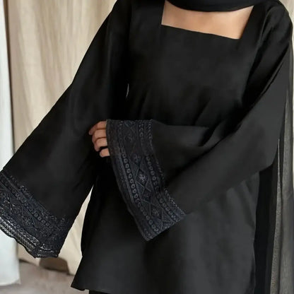 3 Pcs Women's Stitched trendy Farshi shalwar Cotton Lawn Embroidered Suit