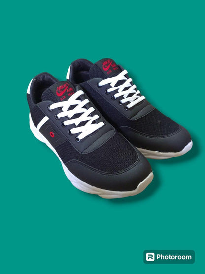 Men Black Fancy Sports Shoes with Laces