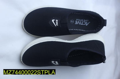 Black Slip-On Sneakers for Women Pakistan