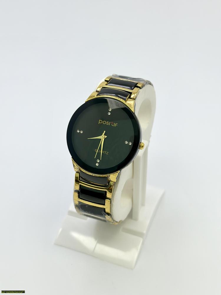 Men's Gold Chain Wrist Watch Black Dial 32mm Quartz
