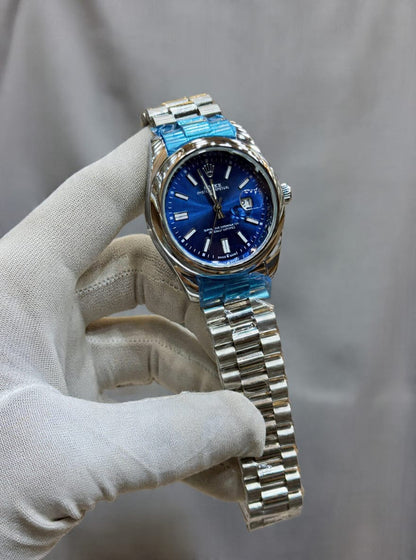 Rolex Brand Oyster Perpetual Watch With Stainless Steel Chain - Quality Timepiece Featuring Date Function And Radium Details For Enhanced Visibility