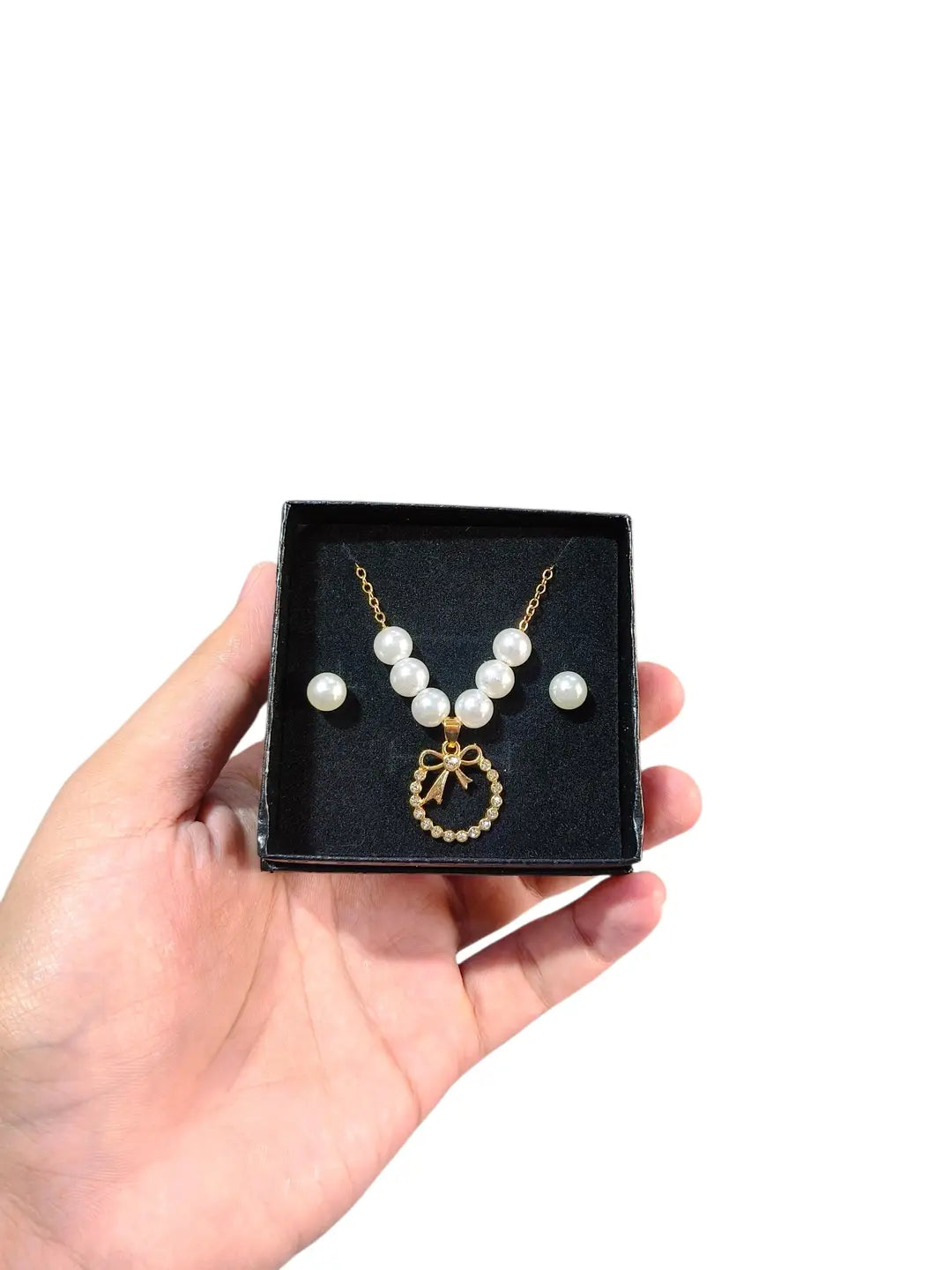 Modern Design Gold Plated Crystal Pendant Set